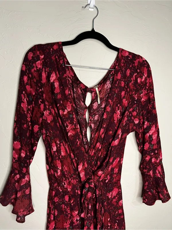 Free People All The Right Ruffles Red‎ Floral Boho Romper - Image 4
