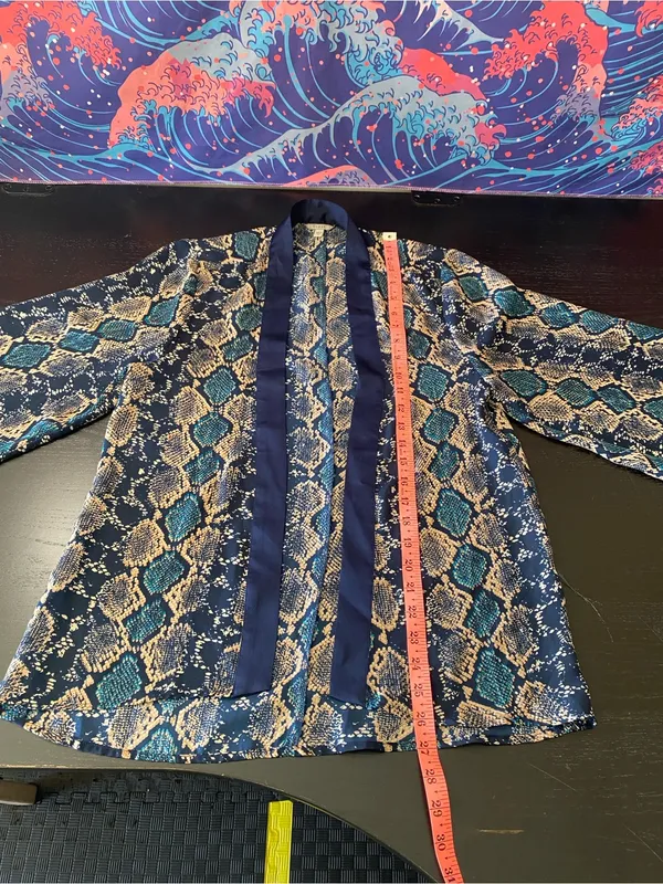 Guess Navy & Teal Snake-Print Kimono Blazer - Image 4