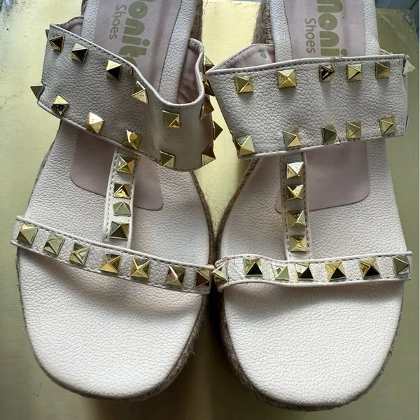 Studded Beige Platform Sandals Size 6 - Image 3