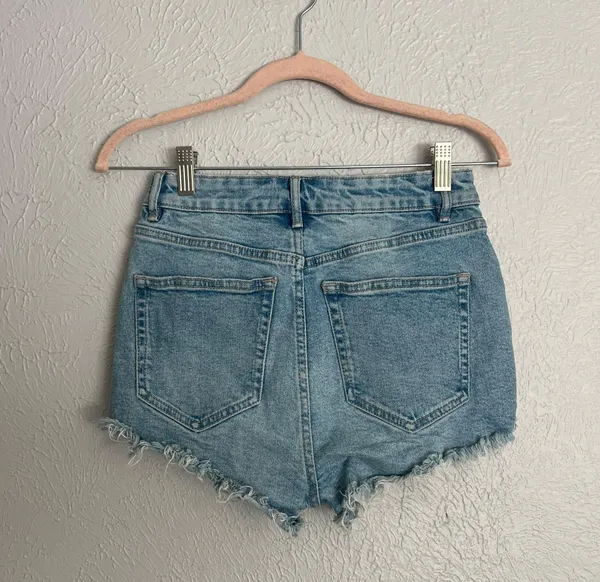 light wash cut off distressed mini jean shorts 4 - Image 6