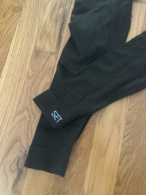 Set Active Brown Ribbed Leggings - Image 2
