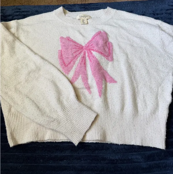 Jessica Simpson Cropped Sweater - Image 5