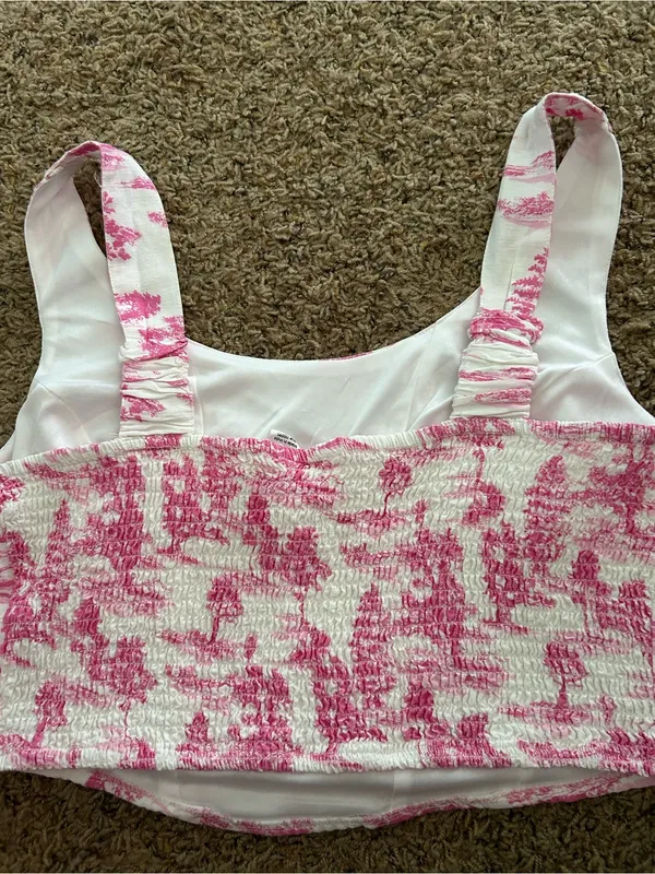 Midnight sky Pink Toile Crop Tank Top - Women's Sleeveless Crop - Image 2