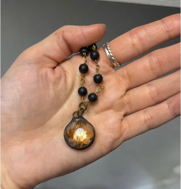 beaded necklace - Image 3