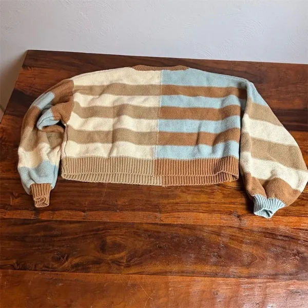 Altar'd State Women's Striped Colorblock Cropped Sweater Size S - Image 6
