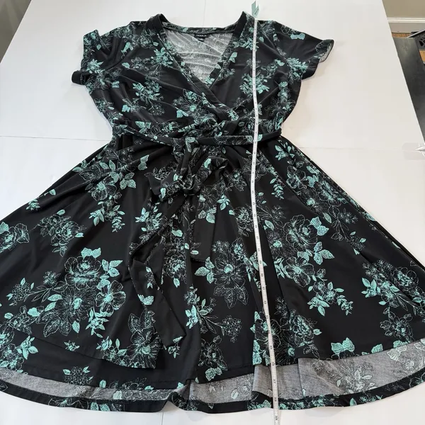 Torrid Black Aqua Floral Jersey Knit Faux Wrap Surplice Dress‎ Size 2X - Image 8