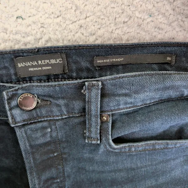 Banana Republic High-Rise Straight Jeans Dark Wash Raw Hem Button Fly‎ 442797 25 - Image 4