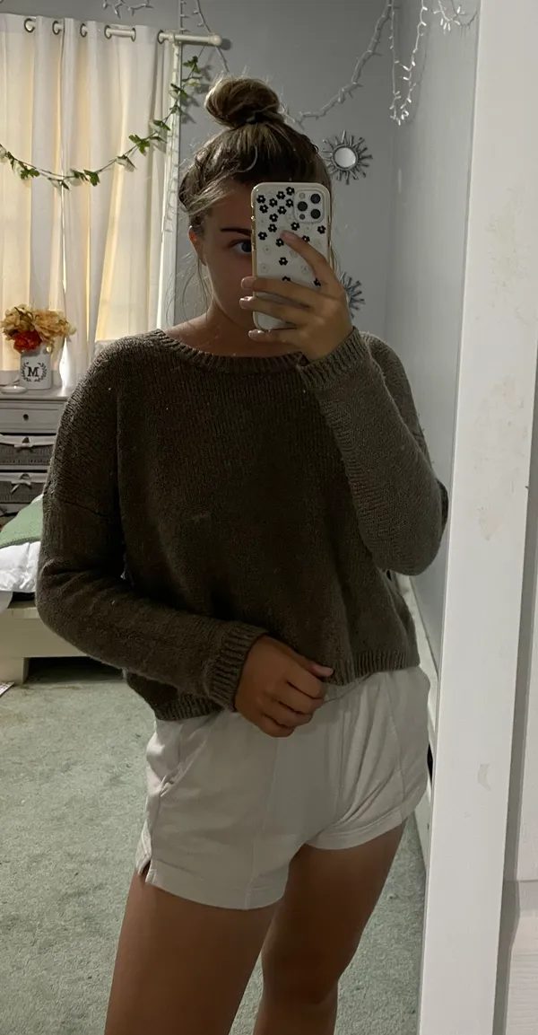 Forever 21 Brown Sweater - Image 2