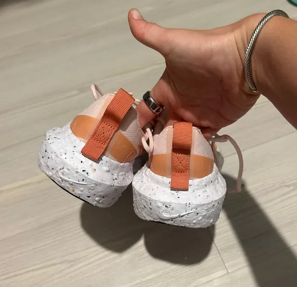 Nike Sneakers - Image 3