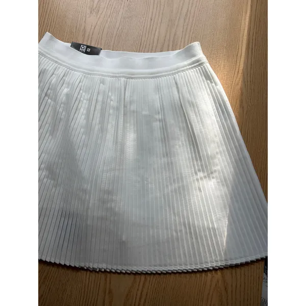 #2 New Womens GapFit Athletic Pleaded Stretchy Skort w/Inside Pocket White Small - Image 2