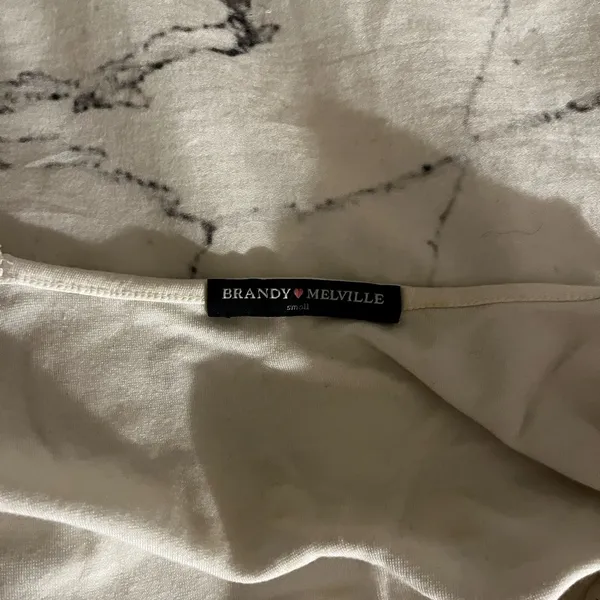 Brandy Melville White Cross-Back Crop Top - Image 4