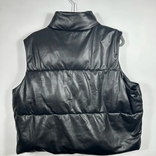 Old Navy Faux Leather Puffer Vest Women’s XL Black Sleeveless Quilted‎ Jacket - Image 3