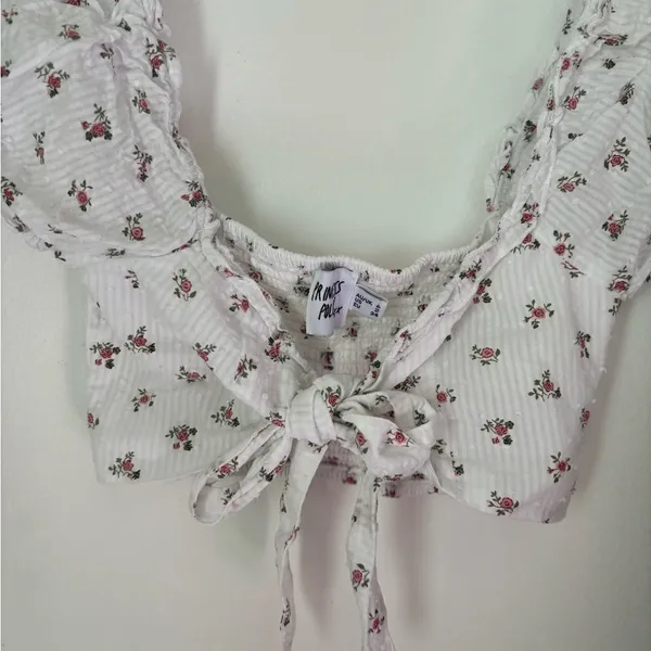 Princess Polly Floral Tie Front Crop Top White Size 2 - Image 8
