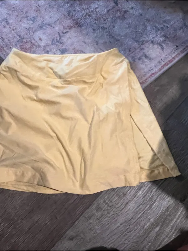 Outdoor Voices Yellow Skort - Women's Active Skirt - Image 7