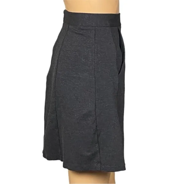HUTCH/ANTHROPOLOGIE dark grey Ponte A-line mini skirt w/POCKETS. Size Small. EUC - Image 3
