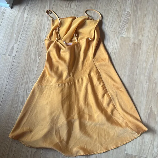 ASTR DRESS - Image 3