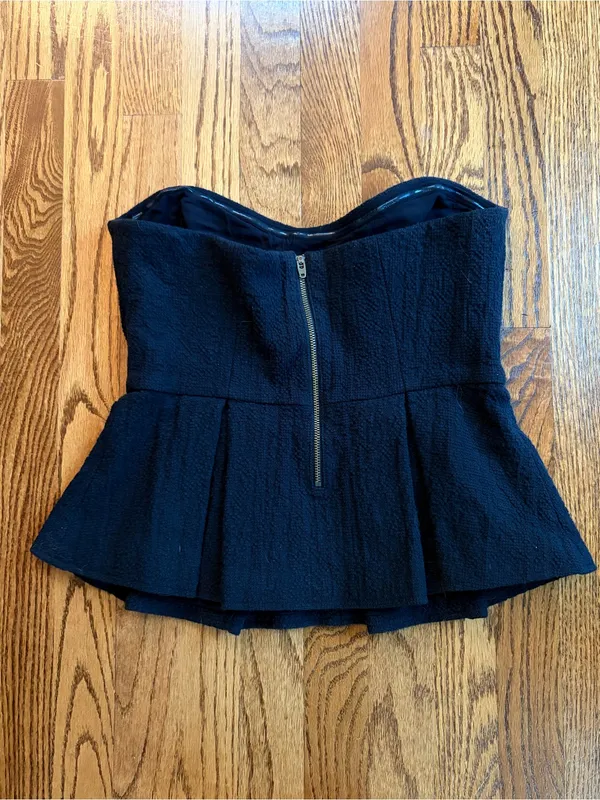 Free People Black Strapless Textured Peplum Bustier Top Size 8 - Image 3