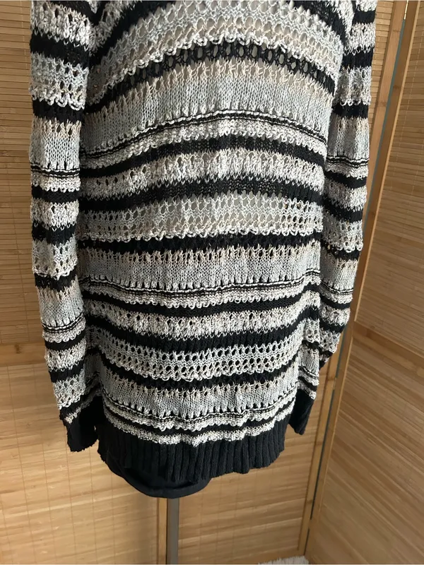 American Eagle Women's Striped black gray Open Front Knit Cardigan Sweater small - Image 3
