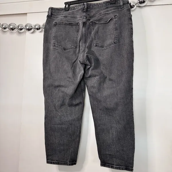 Abercrombie The Mom Jeans High Rise Black Wash - Image 6