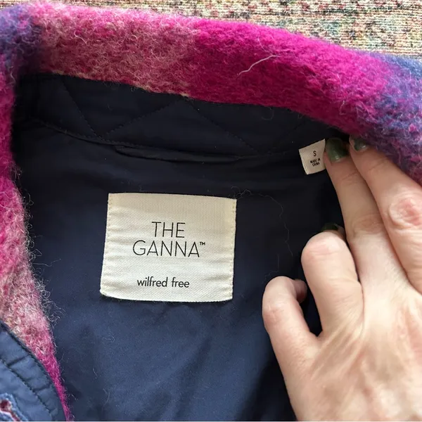 Aritzia the Ganna Wilfred free Pink Wool Plaid Cropped Jacket boxy small - Image 3