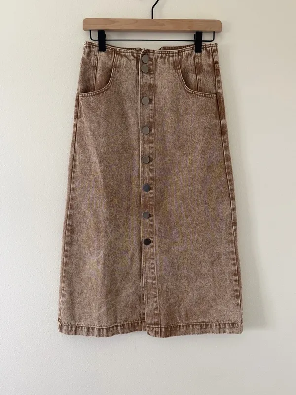 NWT SoMe Neutral 90s Button Front Washed Cotton Midi Denim Skirt size small - Image 3