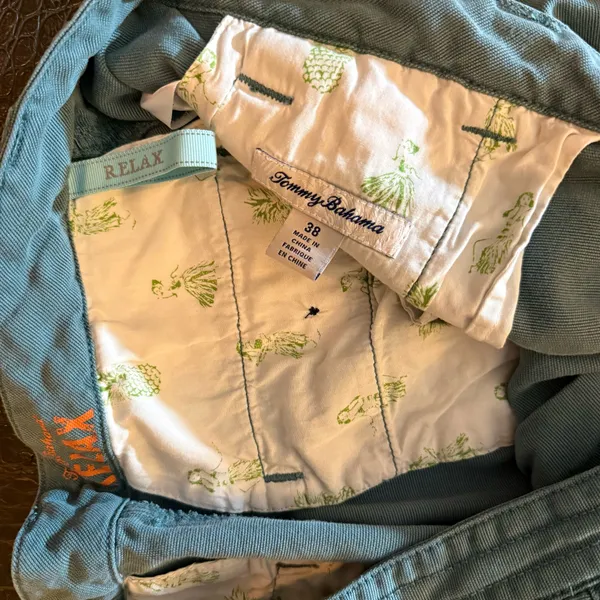 Tommy Bahama Cargo Shorts Men's Size 38 Army Khaki Green Outdoor Hiking - Image 4