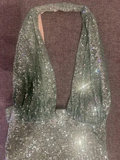 Sequin Halter V neck dress Green - Image 3
