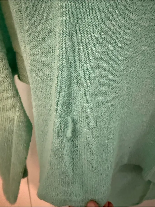 Moa Moa Mint Green Lightweight Knit Scoop Neck Top with Bow Back - Image 4