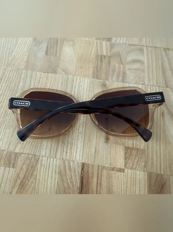Coach Designer Tortoise Oversized Selma Sunglasses HC 8088 L927 - Image 2