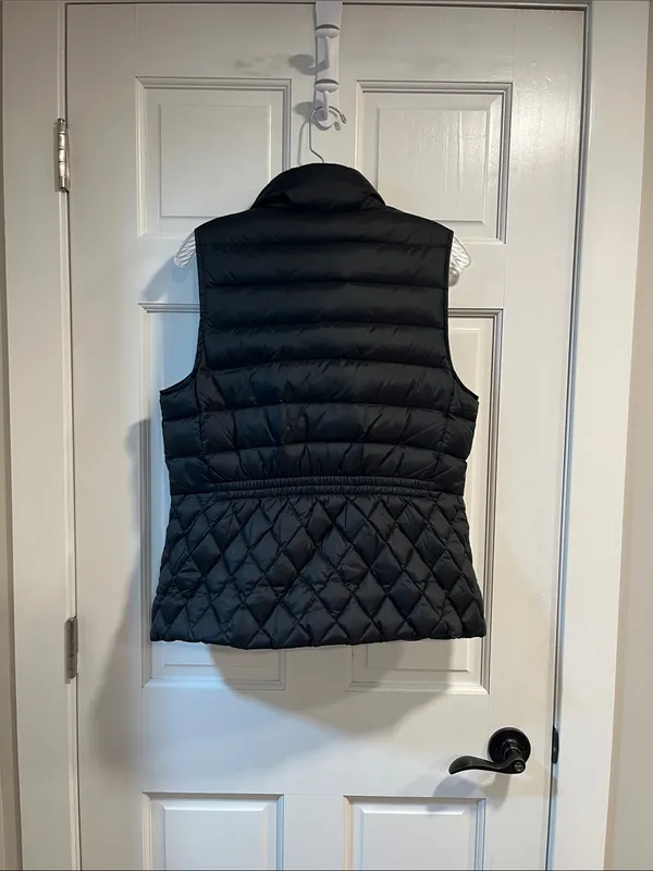Talbots Down Filled Puffer Vest in Black Size Medium - Image 6