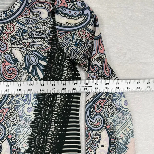 Zenergy by Chico's Womens Paisley Striped Lace Trim‎ 3/4 Sleeve Top Size 0 S - Image 3