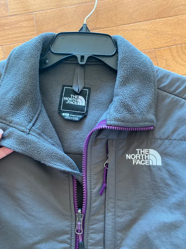 North Face Grey Fleece Jacket - Image 6