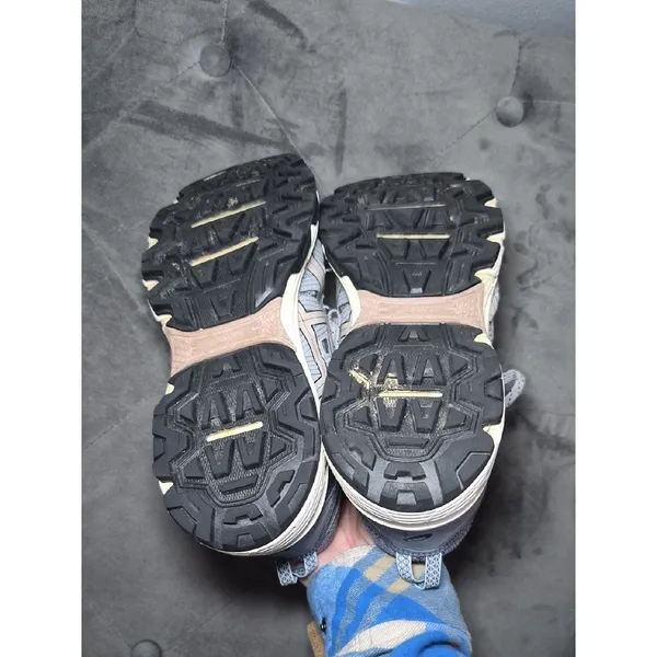 Womens ASICS GEL-Venture 7 Trail Running Shoes - Grey / Cream 9.5 - Image 9