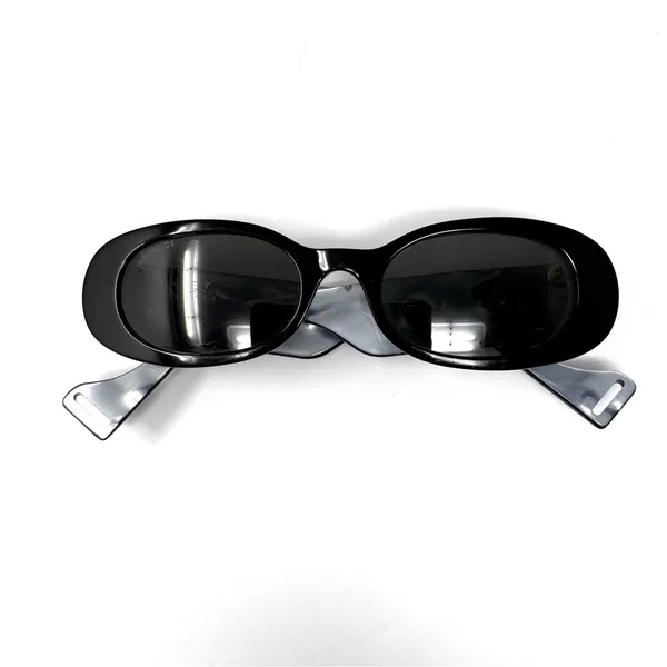 GUCCI sunglasses, made in Italy - Image 5