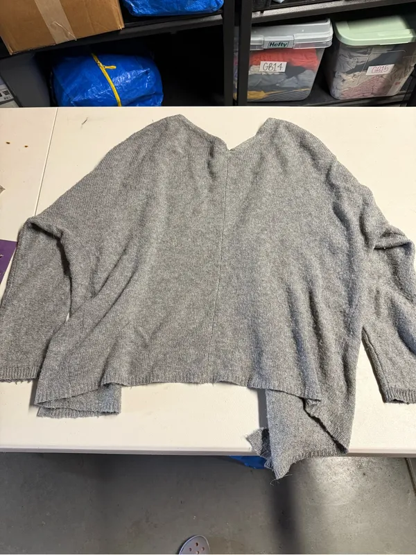 Brandy Melville Grey Cozy Open-Front Women’s Sweater Cardigan Cotton Wool Blend - Image 4