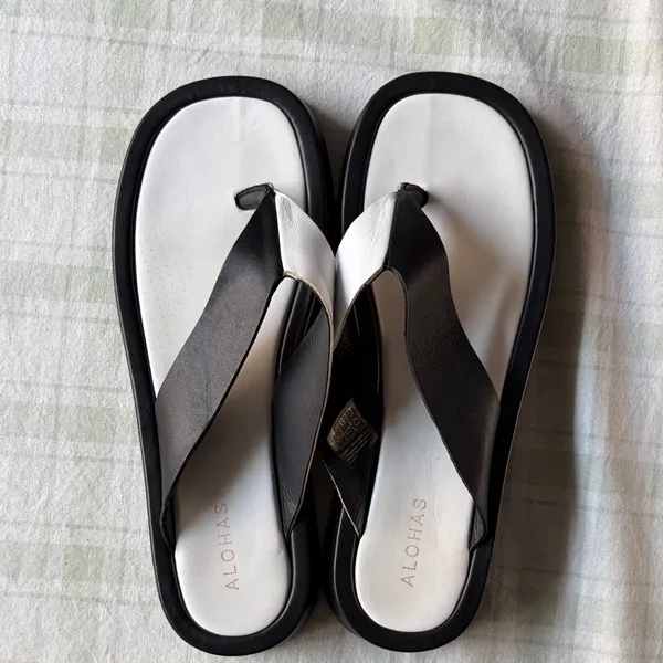Alohas Black and White Sandals - Image 2