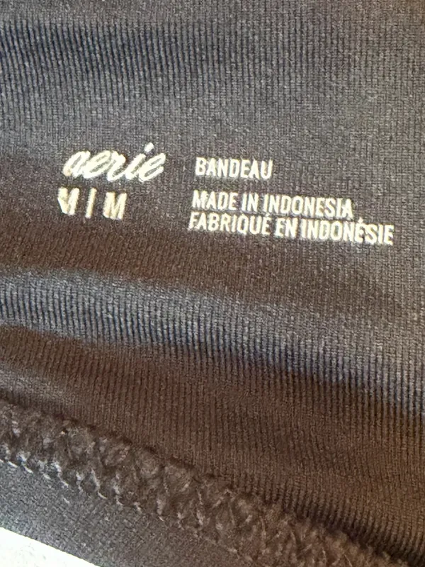 aerie Black Bandeau Top gold straps keyhole size M - Image 3