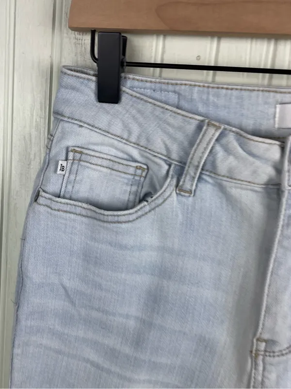 Judy Blue Katie Skinny Fit Capri Jeans Size 7/28 Vintage Wash Light Blue Denim - Image 7