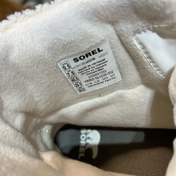 Sorel EXPLORER NEXT™ CARNIVAL WINTER BOOT Gray Winter Boots waterproof - Image 4