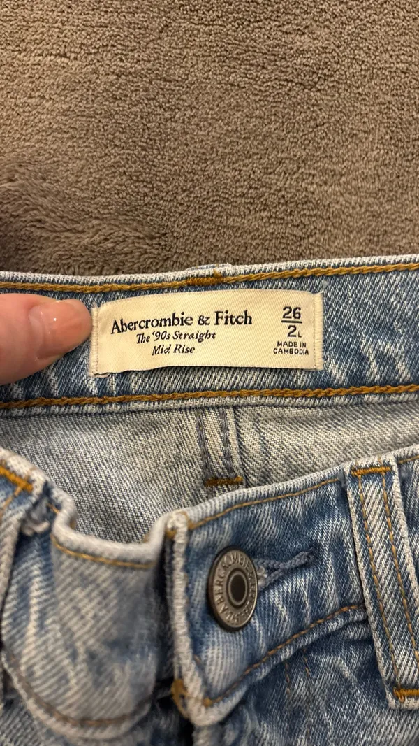 Abercrombie Jeans - Image 3