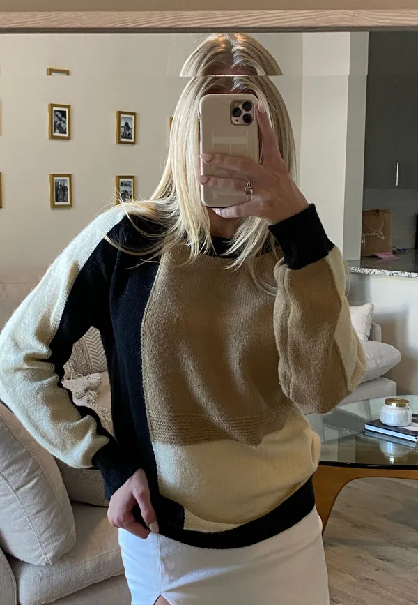 Vestique Sweater - Image 2