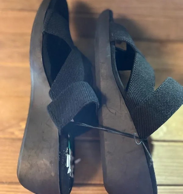 New Aerosoles women's Ilona Wedge Sandals size 7.5 black - Image 6