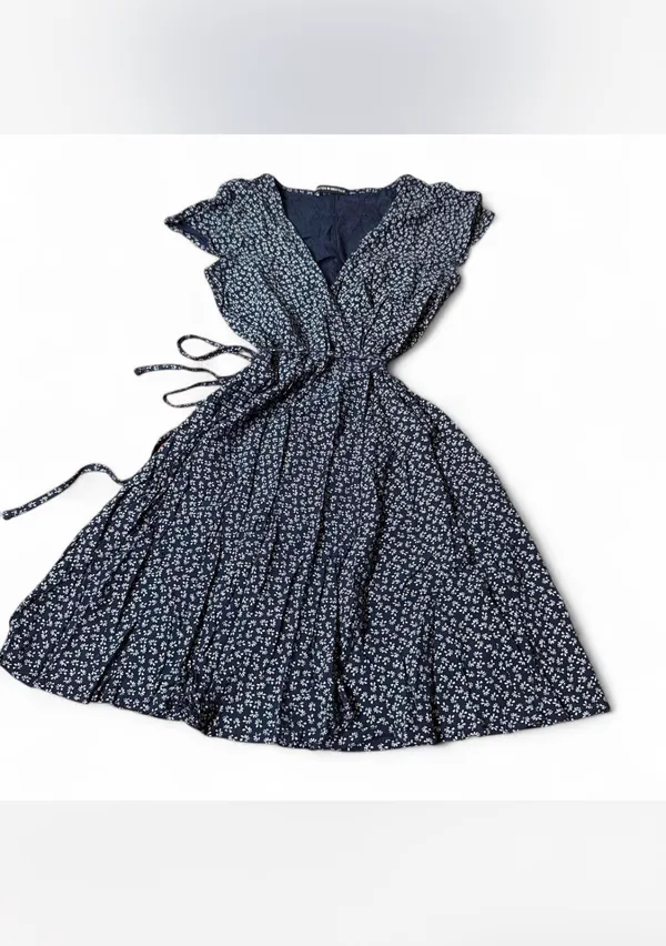 Brandy Melville wrap Dress navy with flowers - Image 2