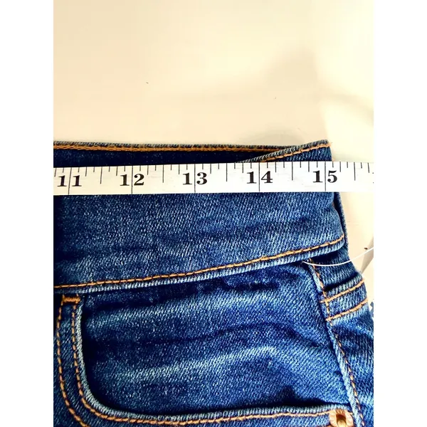 Old Navy Boyfriend Denim Shorts Women Size 2‎ Dark Wash Raw Hem Stretch NWT - Image 5