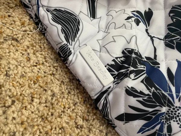Vera Bradley Medium Travel Bag - Image 5