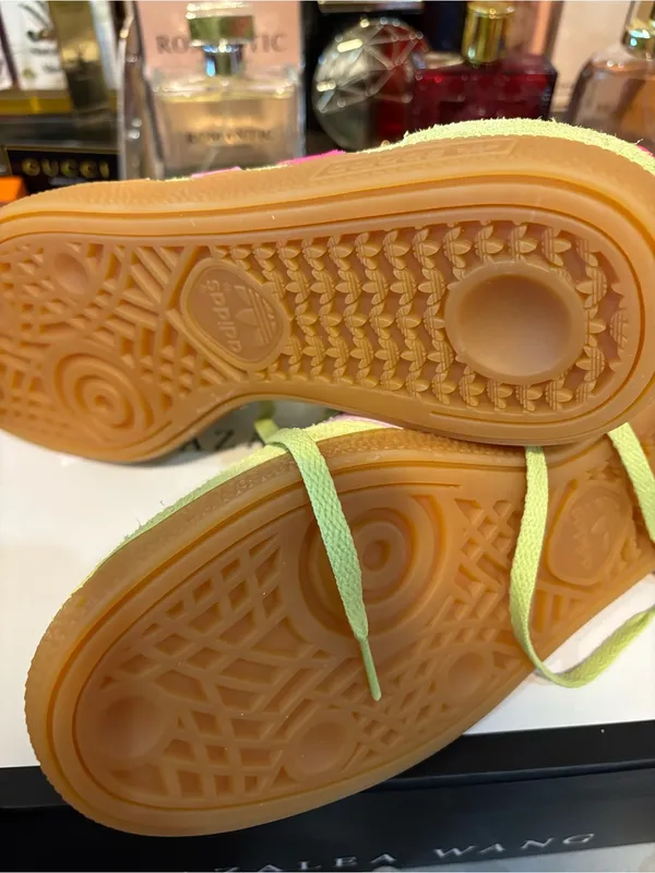 adidas Spezial Low Top Sneakers in Light Green with Pink Accents and Gum Sole - Image 4