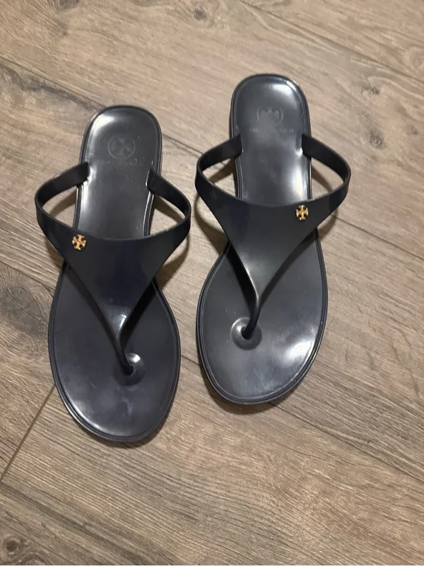 Tory Burch Navy Jelly Logo Thong Sandals with Gold Emblem - Image 6