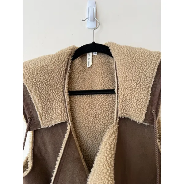 Robbi & Nikko Hooded Vest Women's Medium Brown Faux Suede Sherpa Sleeveless - Image 6