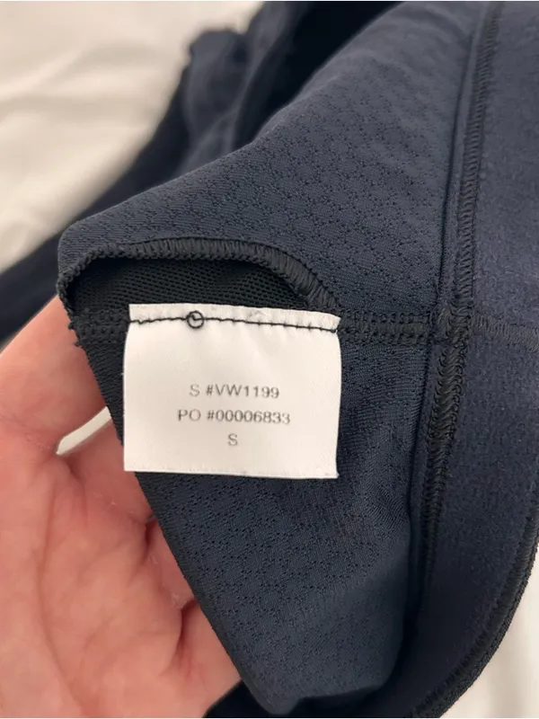Vuori Elevation Racer Bra small - Image 9