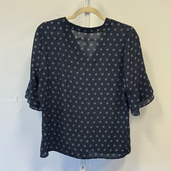 Adrianna Papell Navy Blue Floral Tiered Bell Sleeve V-Neck Blouse Top Small - Image 2